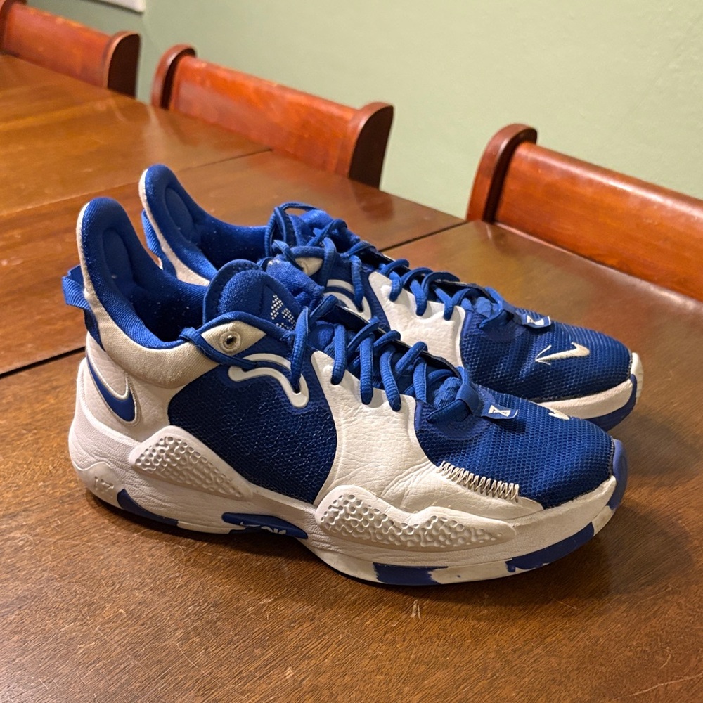 Nike Kids Blue and White Sneakers